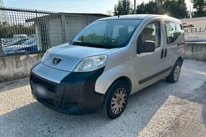 Peugeot Bipper 1.3 HDi 75CV Aut. - 2012 *Cambio ?
