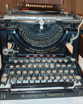 Macchina da scrivere Remington 10