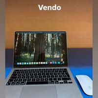 Macbook air 256 GB, CHIP M4 2025 + magic mouse