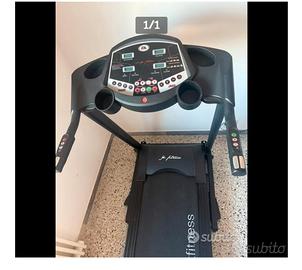 Tapis roulant modello JK FITNESS LIVING 8100