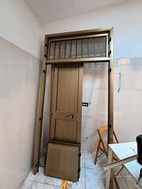 Porta in alluminio come nuova