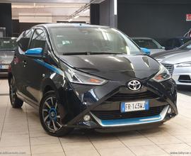 TOYOTA Aygo 1.0 VVT-i 72 CV 5p. x-trend