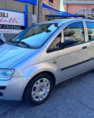 FIAT Idea 1.2 16V BlackLabel