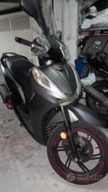 Honda SH 300 sport