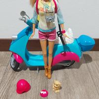 Barbie con scooter 