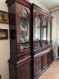Vetrina in piuma di mogano