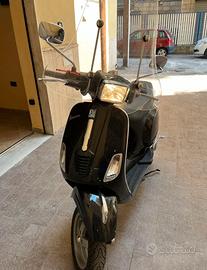 Piaggio vespa 125 S del 2016 unico proprietario.