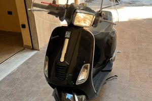 Piaggio vespa 125 S del 2016 unico proprietario.