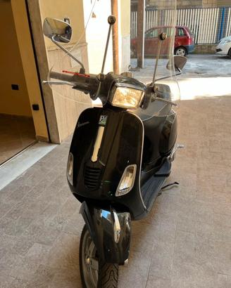 Piaggio vespa 125 S del 2016 unico proprietario.