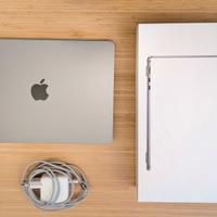 MacBook Air M2 13.6" - 16/512, nuovo e in garanzia