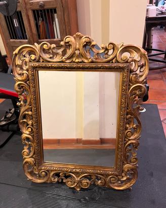 Specchio inizio 900 cornice in foglie oro