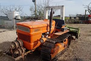 Trattore cingolato FIAT 505