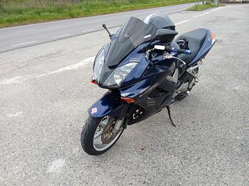 Honda vfr 800 v tech 2002 