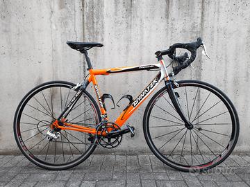 Bicicletta da corsa Dynatek Leonardo