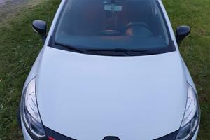 Renault Clio live 2013 75 cv neopatentati