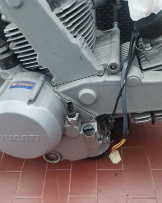 Motore ducati Monster 620