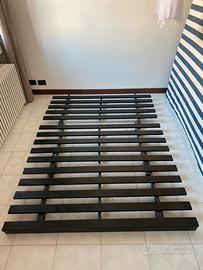 Base per futon in legno color nero 140 x 200cm