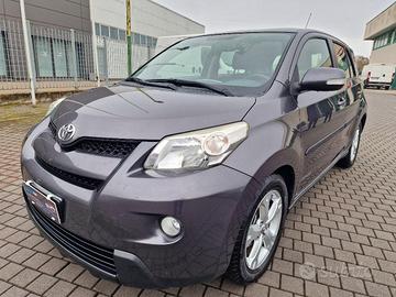 TOYOTA - Urban Cruiser -1.4 D4D