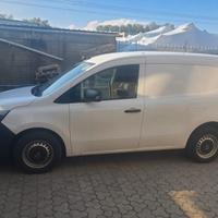 Furgone renault kangoo full elettric