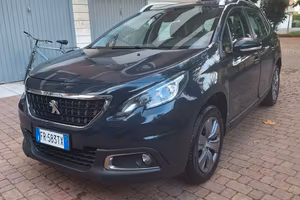 Peugeot 2008 PureTech 82 Allure Benz/Gpl