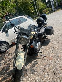 Honda shadow 750