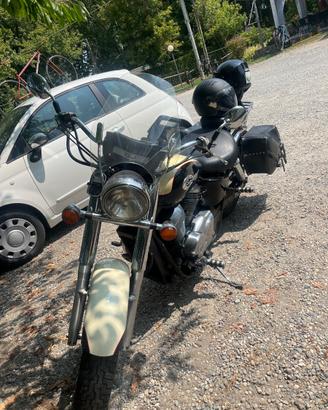Honda shadow 750