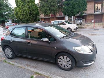 Toyota Auris 1.4 Sol 5porte
