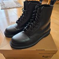  Stivale Dr.Martens  1460 
