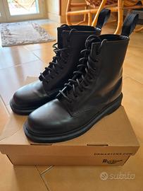  Stivale Dr.Martens  1460 