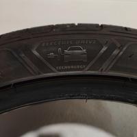 Pneumatici Good Year 215/45 r20 95T XL