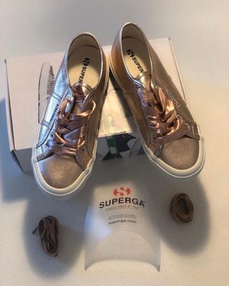 Sneakers Superga