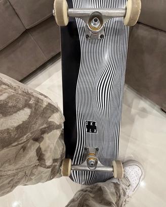 SKATEBOARD SKATEDELUXE  COMPLETO PREMIUM