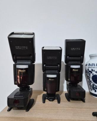 Flash nissin di866 mark 2