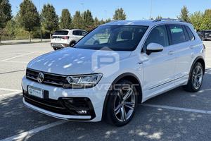 VOLKSWAGEN Tiguan 2.0 TDI SCR DSG Sport BlueMotion
