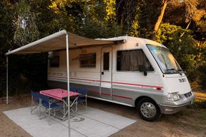 Vend  camper per passaggio ad uno piu piccolo
