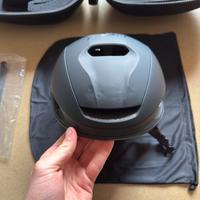 Casco Oakley Aro7 Road