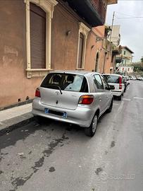 Toyota yaris 1000 benzina 2002