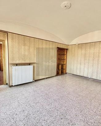 APPARTAMENTO 3 CAMERE DA LETTO