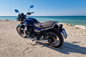 Moto Guzzi V7 Special 