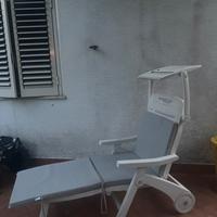 Lettino con parasole