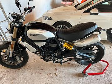 Ducati scrambler 1100