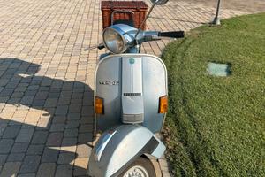 Vespa px 125 E arcobaleno