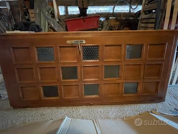 Porta d’entrata in legno