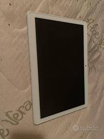 Lenovo tablet+ cover universale tucano a soli 70€