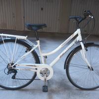 City bike da donna Atala