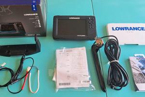 Lowrance Hook Reveal 7"