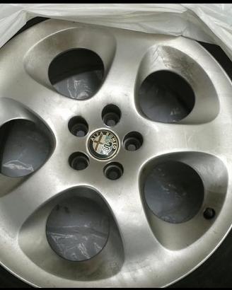 Cerchi in lega Alfa Romeo 147