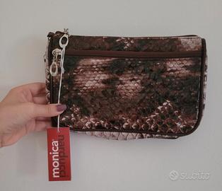 borsa clucth animalier effetto pitonato