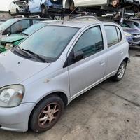 TOYOTA YARIS 2000 - RICAMBI