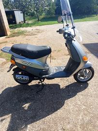 Scooter Piaggio Zip